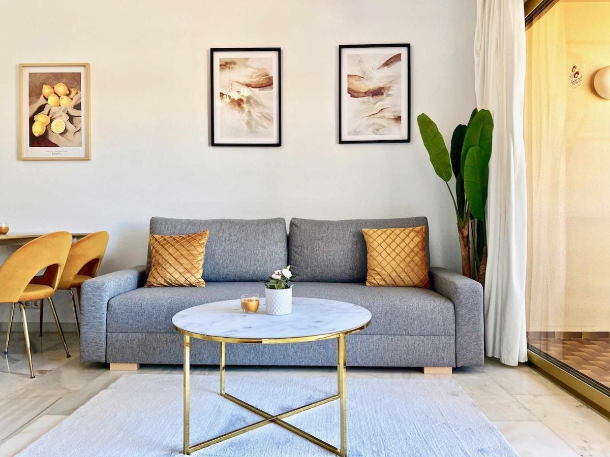 797 Holiday Rentals- Apartamento En Hotel Sunset Frente Al Mar 贝纳尔马德纳 外观 照片
